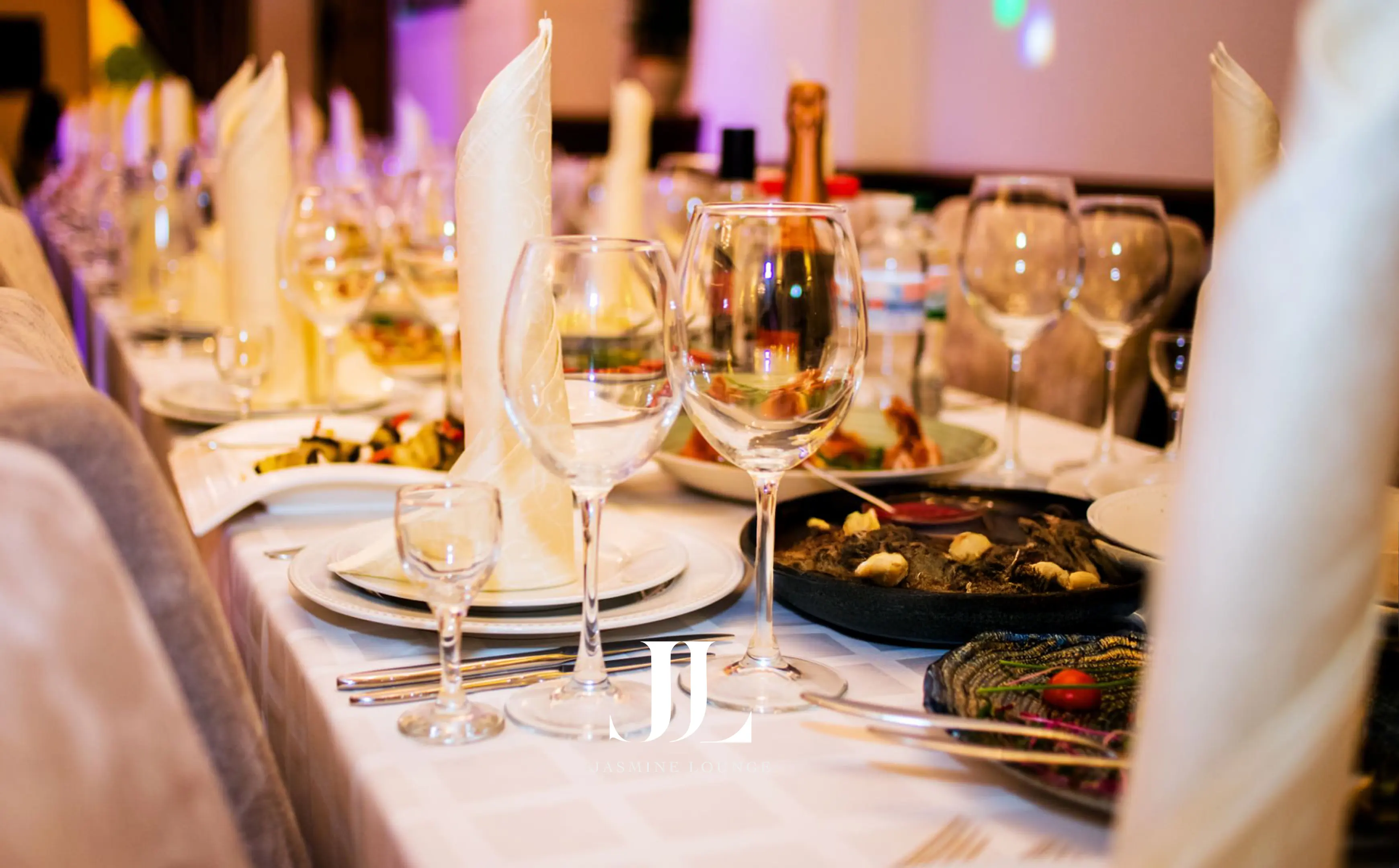 Jasmine Lounge Dining